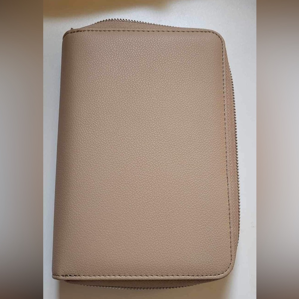 Personal Sized Zip Around Planner Binder